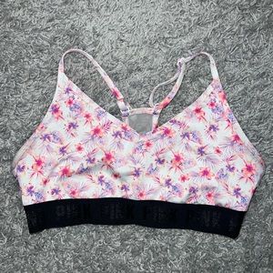pink sports bra 💕